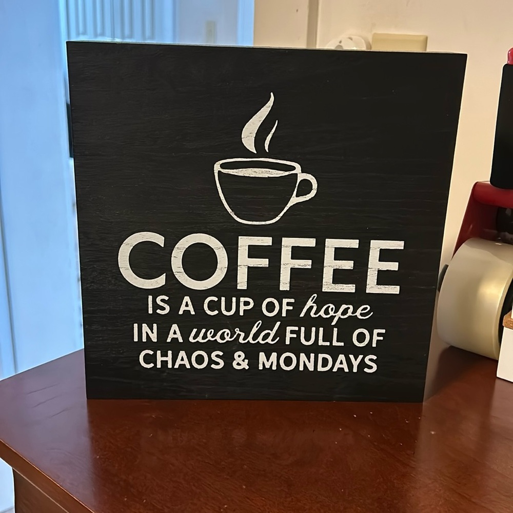 🎄 Coffee in a Cup Decorative Plaque